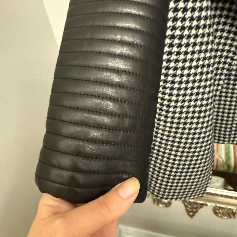 RUDSAK TAPLIN WOMEN'S WOOL COAT WITH LEATHER SLEEVES! Brandnew tag attached 695$ - Picture 8 of 10